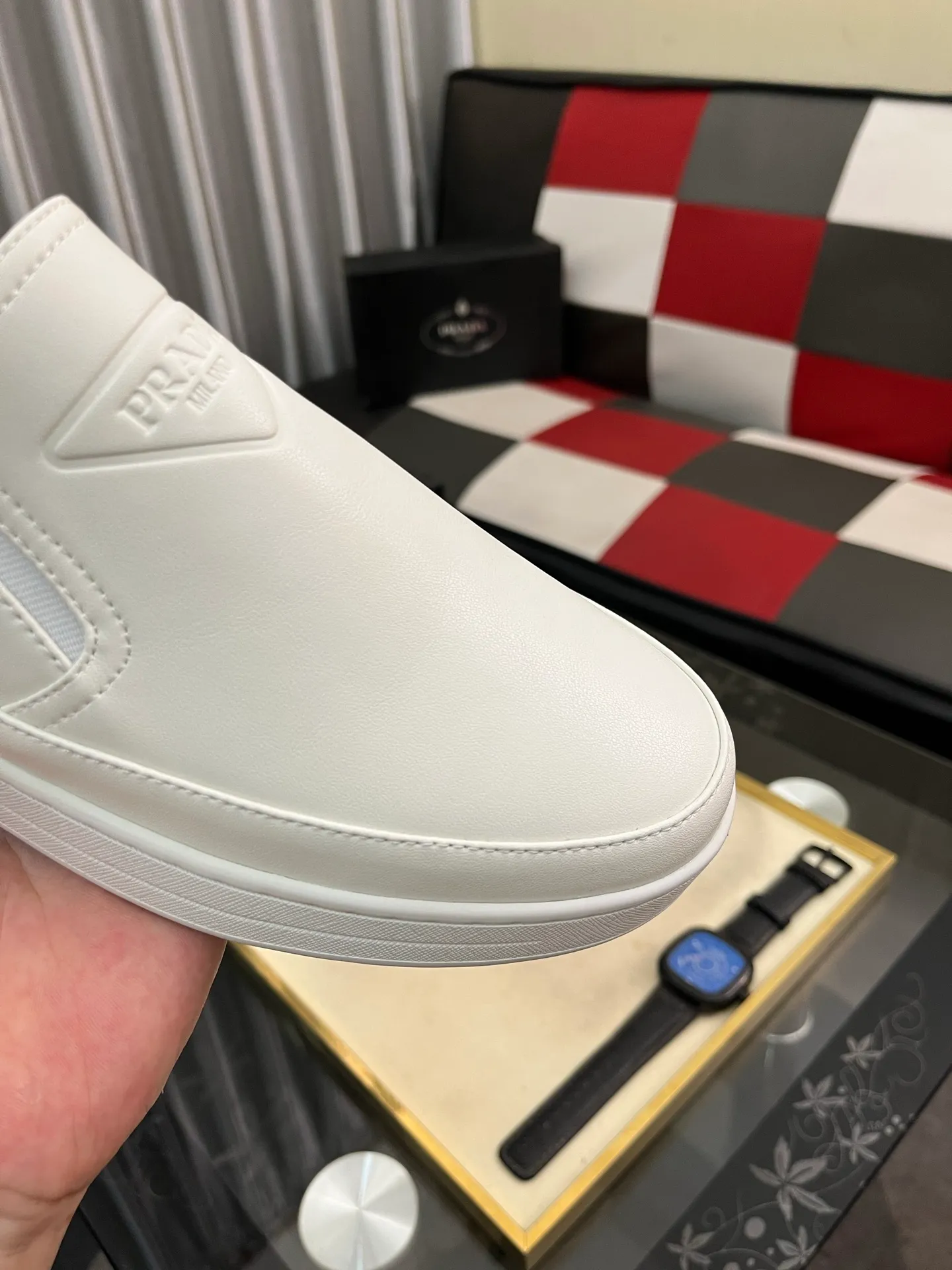 Men's shoes 💰440⌚️⌚️【PRADA】Prada casual shoes for couples, originally developed 1:1, made of high-mercerized cowhide with imported cowhide, silk sheepskin lining, rubber outsole, comfortable and soft on the feet, size: 38-442️⃣Colors available
